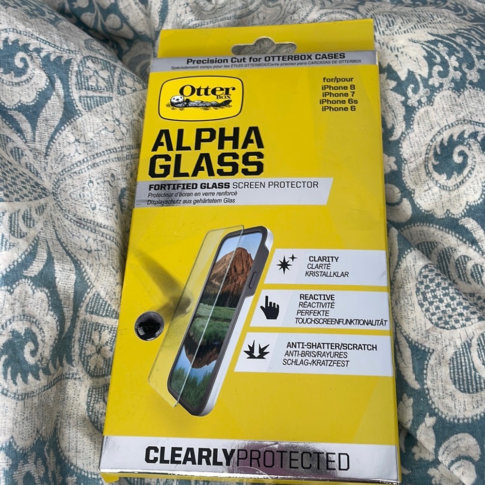 NWT otter box alpha glass iPhone 6/6s/7/8